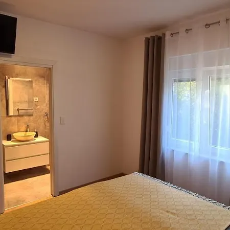 Luxury Isabel Apartmán