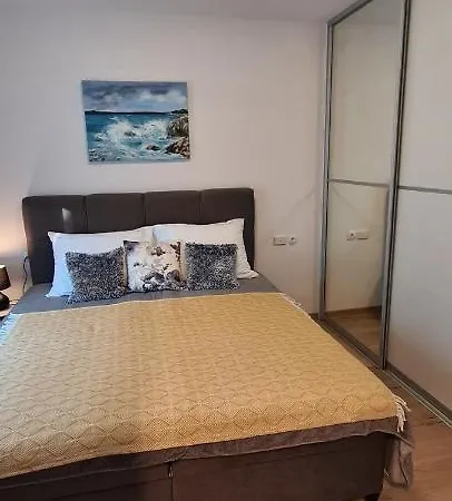 Luxury Isabel Apartmán *